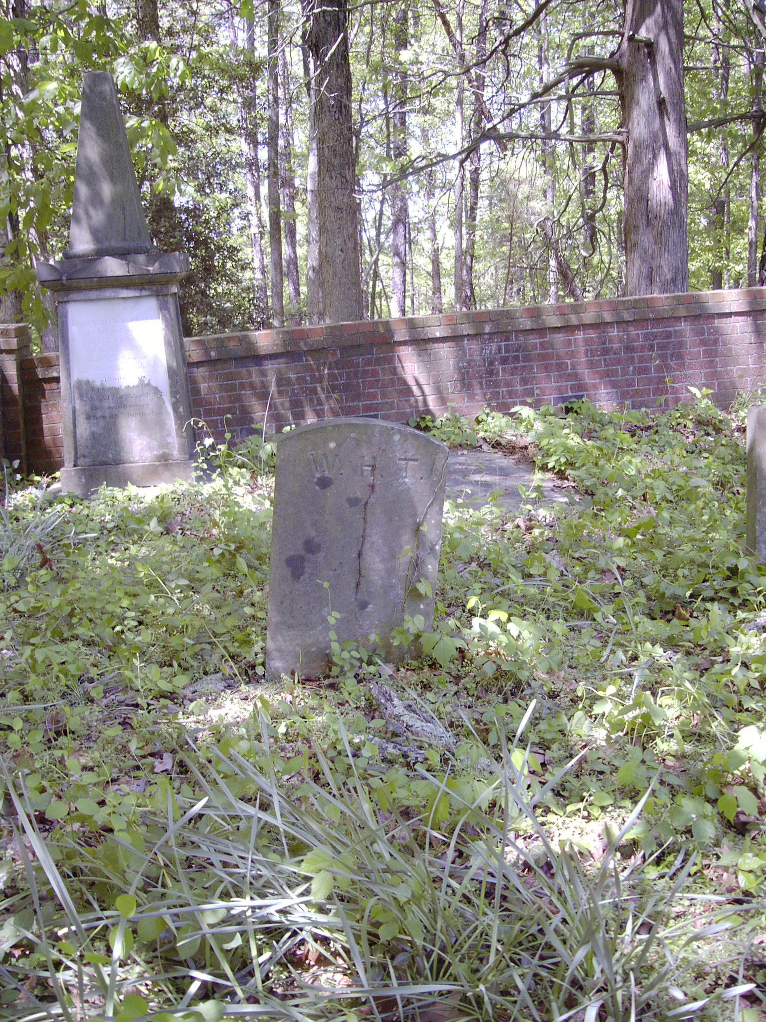 TAYLOE FAMILY CEMETERY